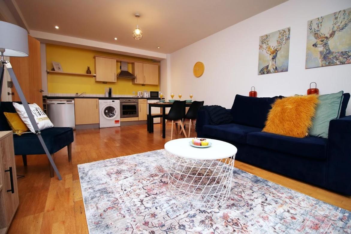 Bright 1Bedroom Apartment, Central Location With Balcony Bristol Exterior photo